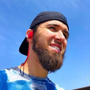 Meet your Posher, Casey